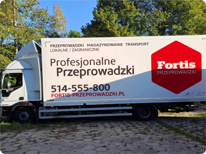 Oklejenie ciężarówki dla firmy Fortis z Łodzi